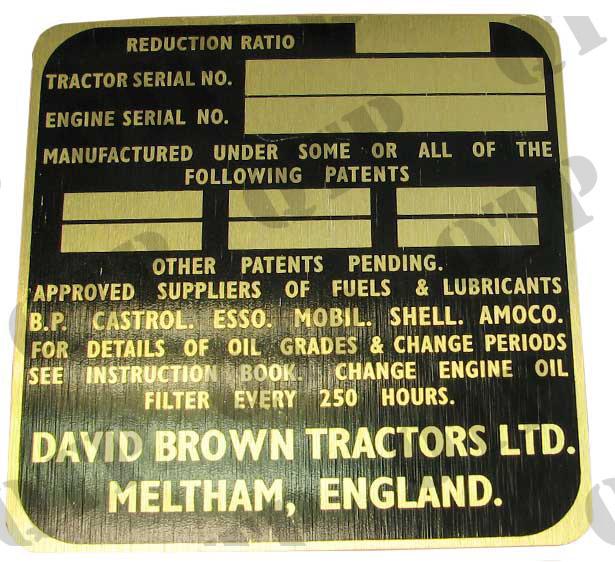 52759, Tractor Badge David Brown 990 White - Gold QTP